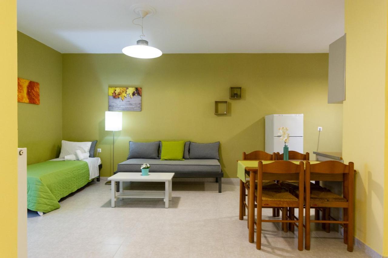 Elaionas Apart otel Leonídion Dış mekan fotoğraf