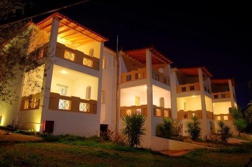 Elaionas Apart otel Leonídion Dış mekan fotoğraf